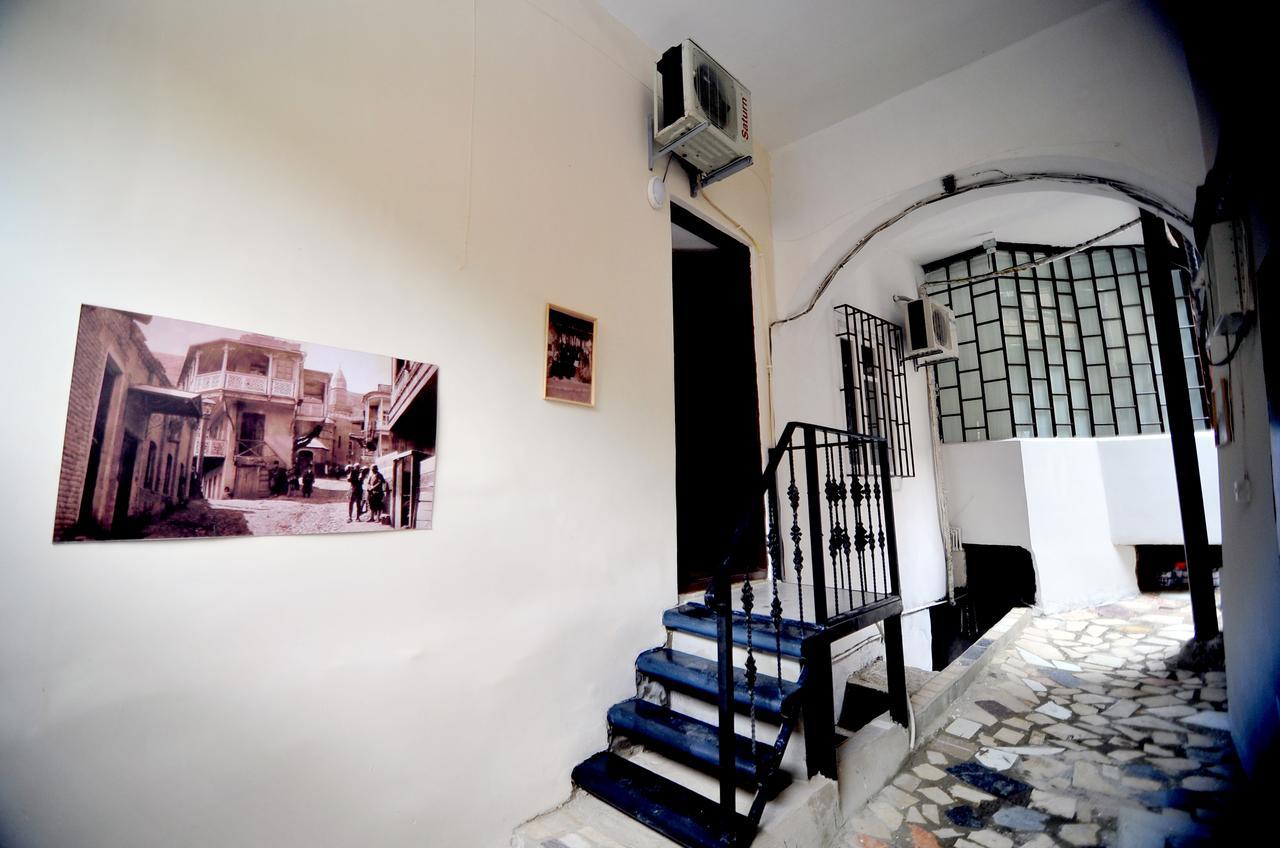 Old Arsena Apartments Tbilisi Ngoại thất bức ảnh