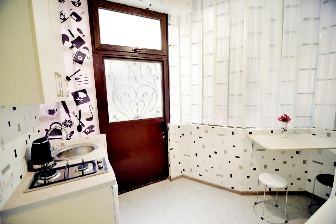 Old Arsena Apartments Tbilisi Ngoại thất bức ảnh
