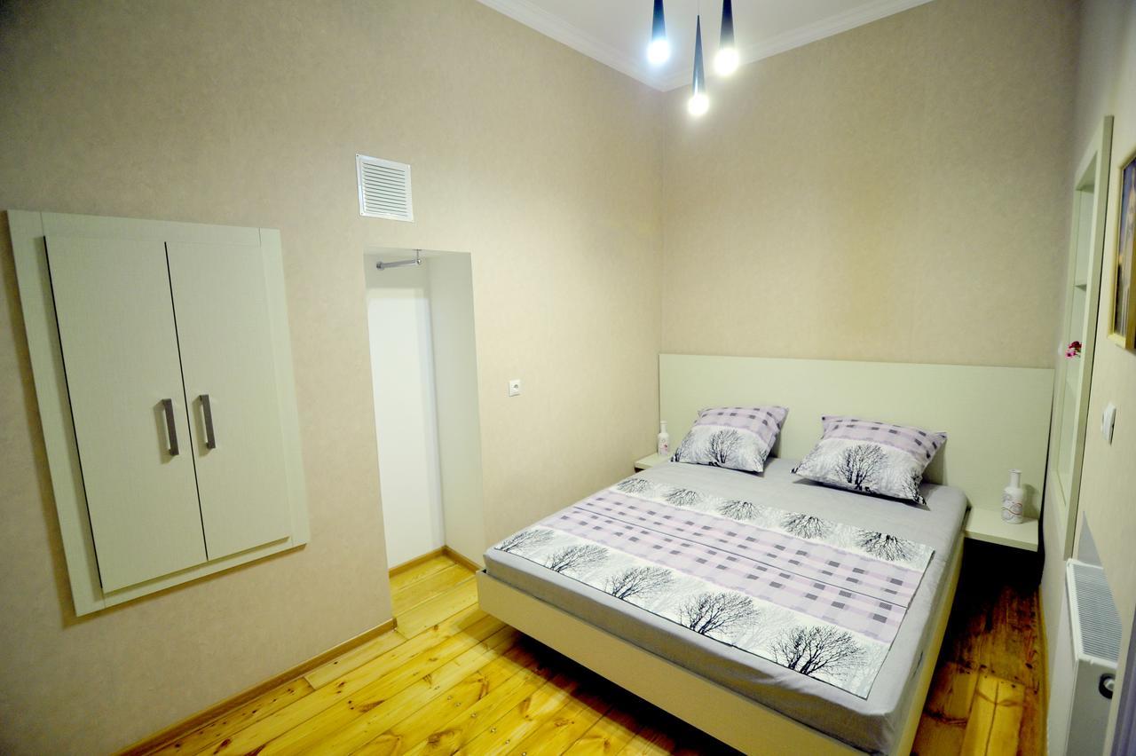 Old Arsena Apartments Tbilisi Ngoại thất bức ảnh