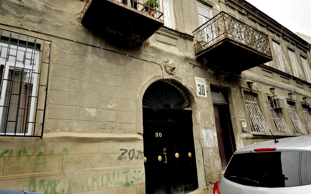 Old Arsena Apartments Tbilisi Ngoại thất bức ảnh