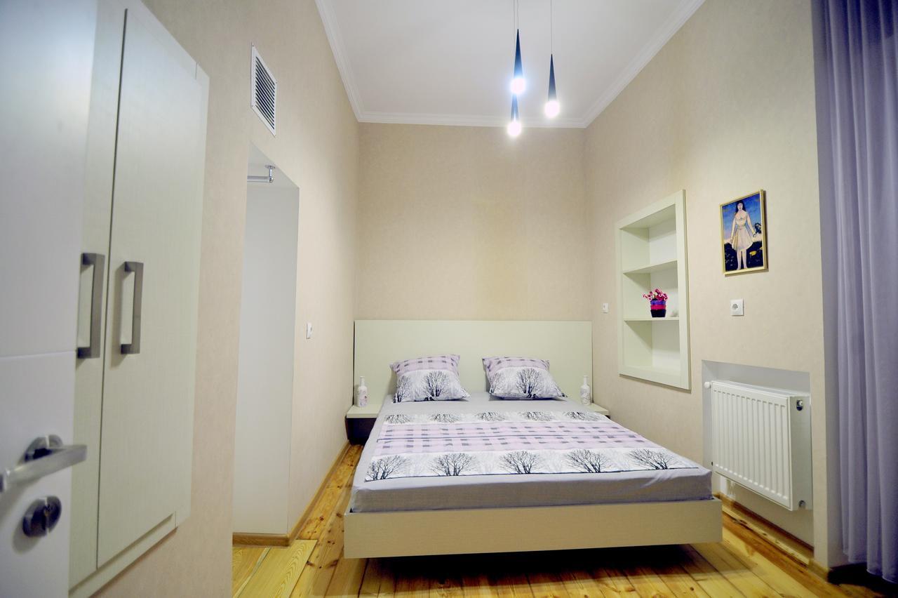 Old Arsena Apartments Tbilisi Ngoại thất bức ảnh